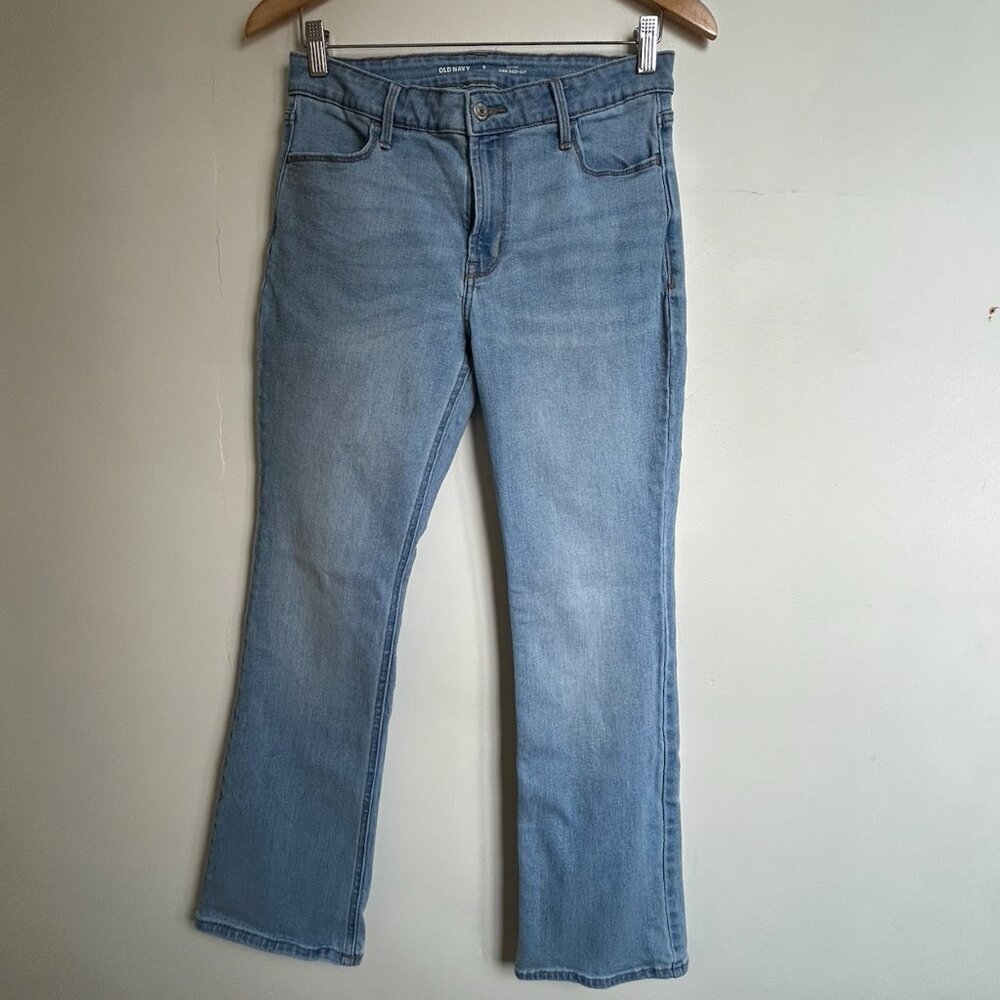 Old Navy Mid-Rise Wow Boot-Cut Jeans Size 8 Short Light Wash Denim - Picture 5 of 9